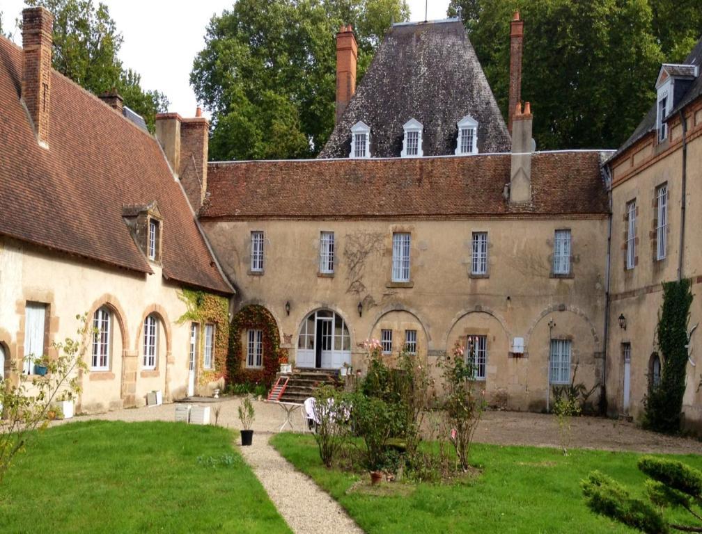 Chateau De Villars Villeneuve-sur-Allier ภายนอก รูปภาพ