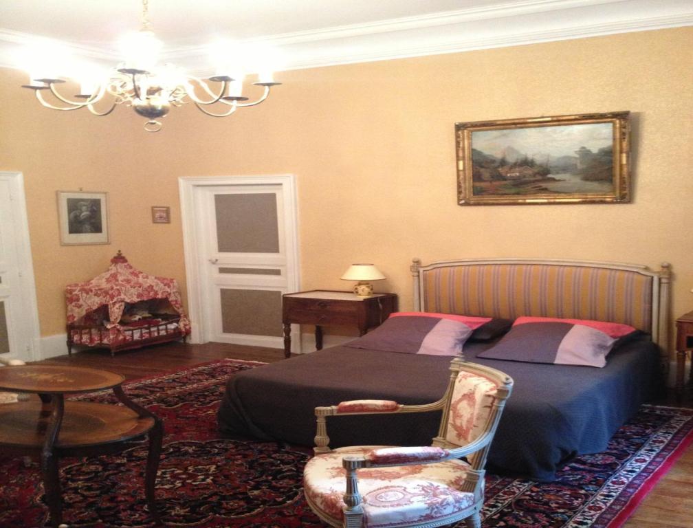 Chateau De Villars Villeneuve-sur-Allier ห้อง รูปภาพ