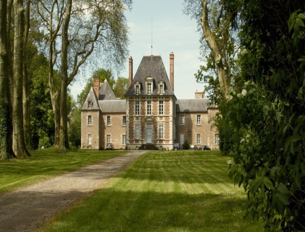 Chateau De Villars Villeneuve-sur-Allier ภายนอก รูปภาพ
